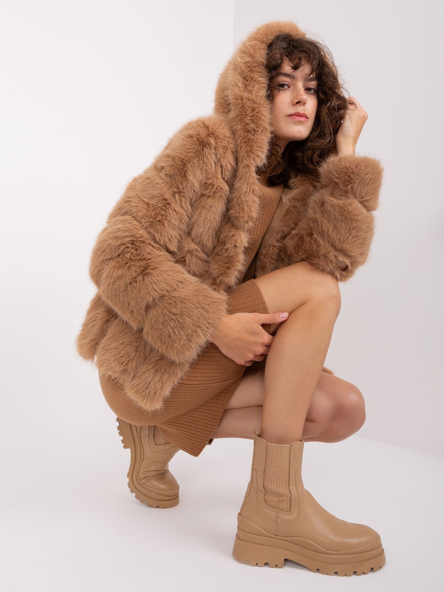 Kurtka-AT-KR-2386.00P-camelowy