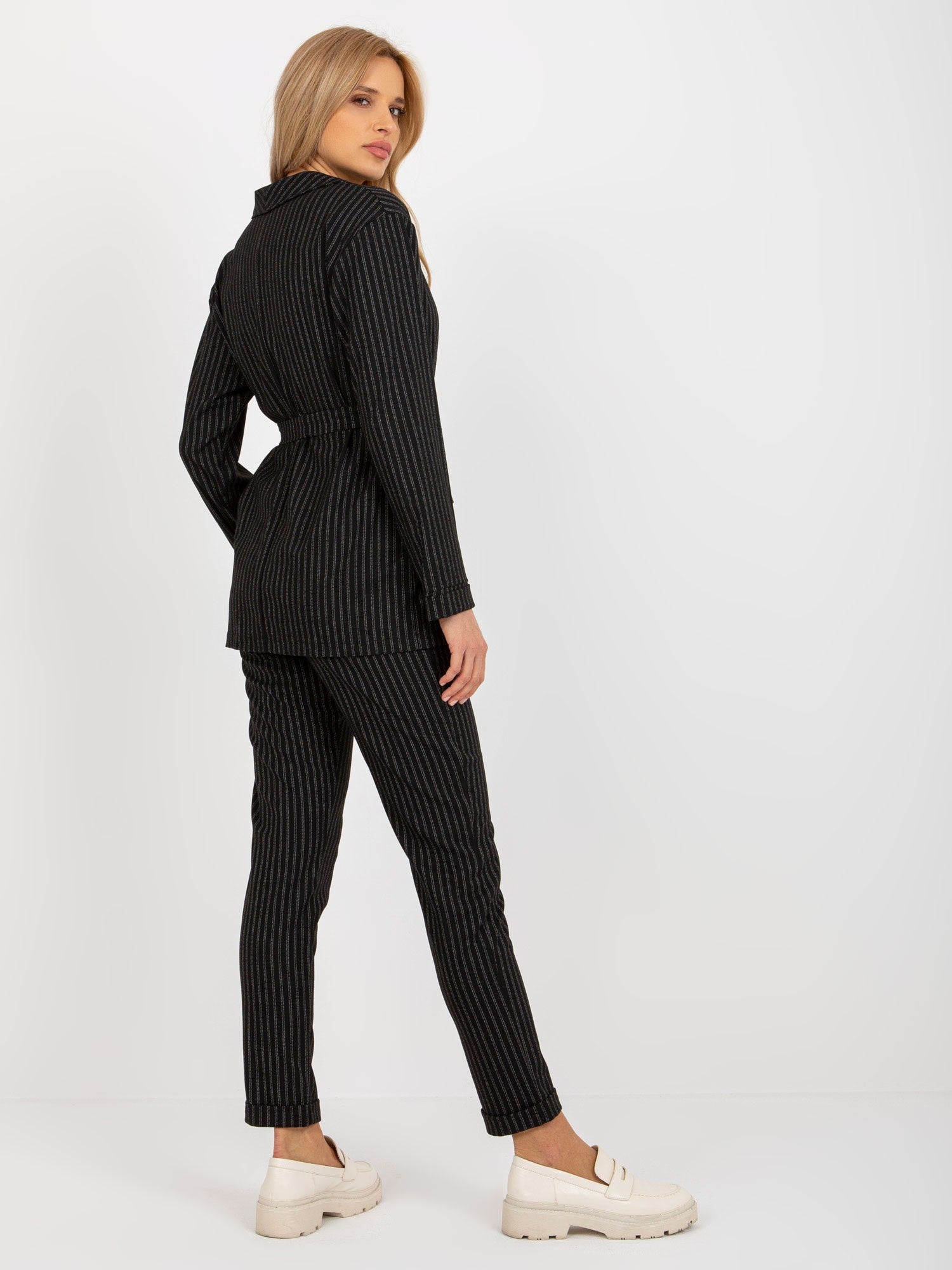 Marynarka-LK-MA-507690.38X-czarny